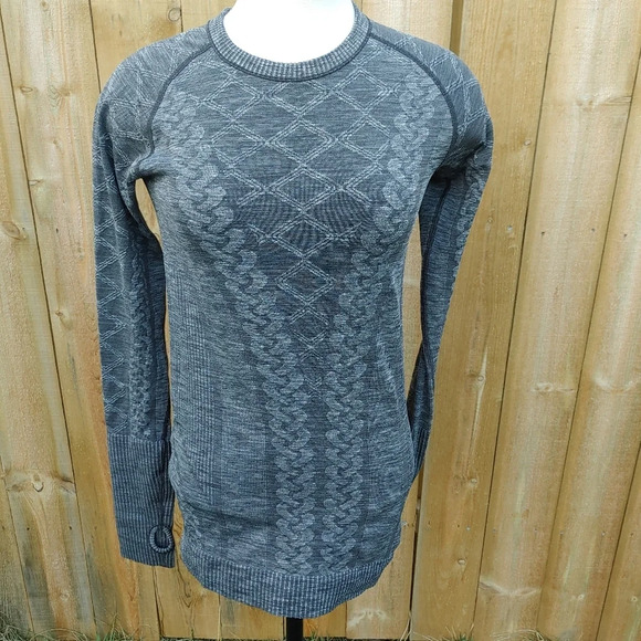 EUC 6 Lululemon Rest Less Pullover gray. - Picture 1 of 9